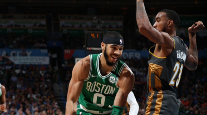 还通过与世 还通过与世