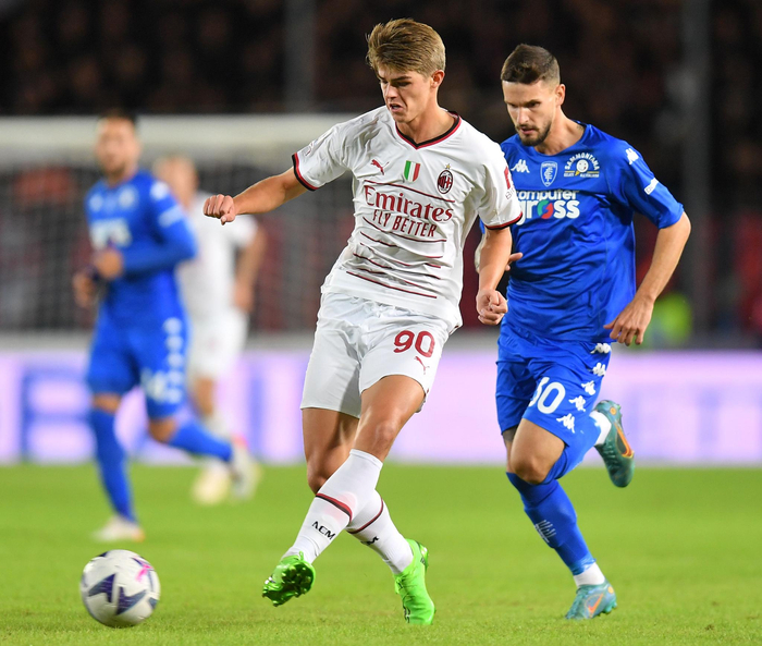 赛中及时调 赛中及时调